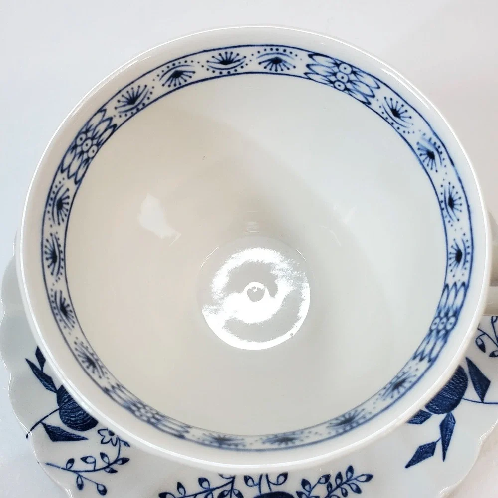 Vtg Johnson Bros England Ironstone Nordic Blue Onion Tea Coffee Cup and Saucer